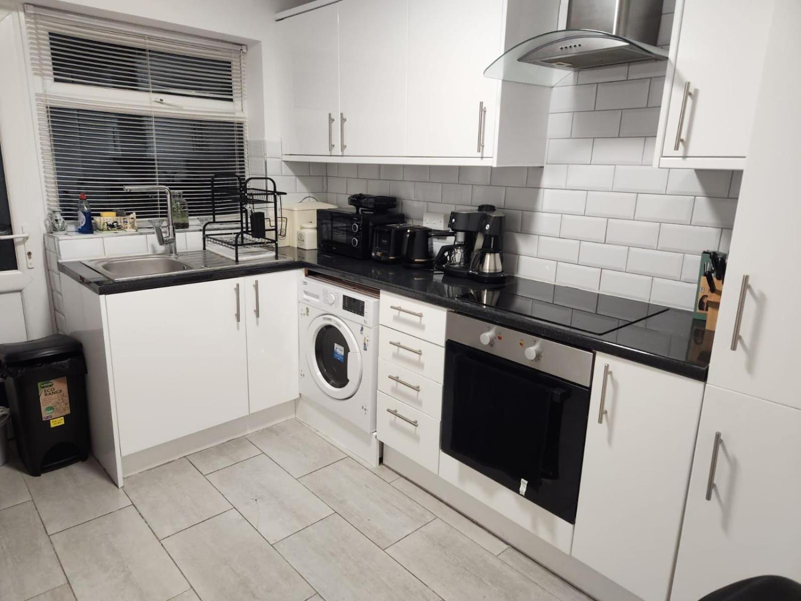 Dmltd Apartment Northampton Bagian luar foto